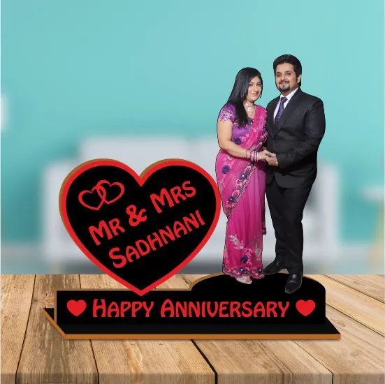 Couple Standy_Text Design 1_Bonding Gifts.webp