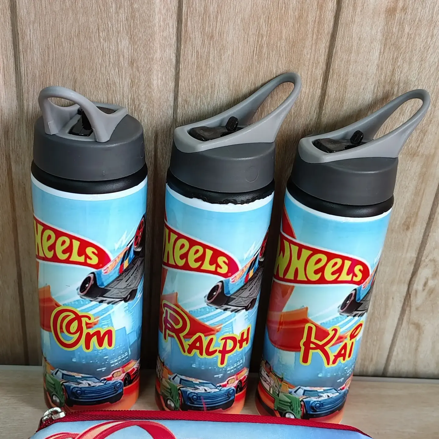 Sports Sipper Bottles With Straw