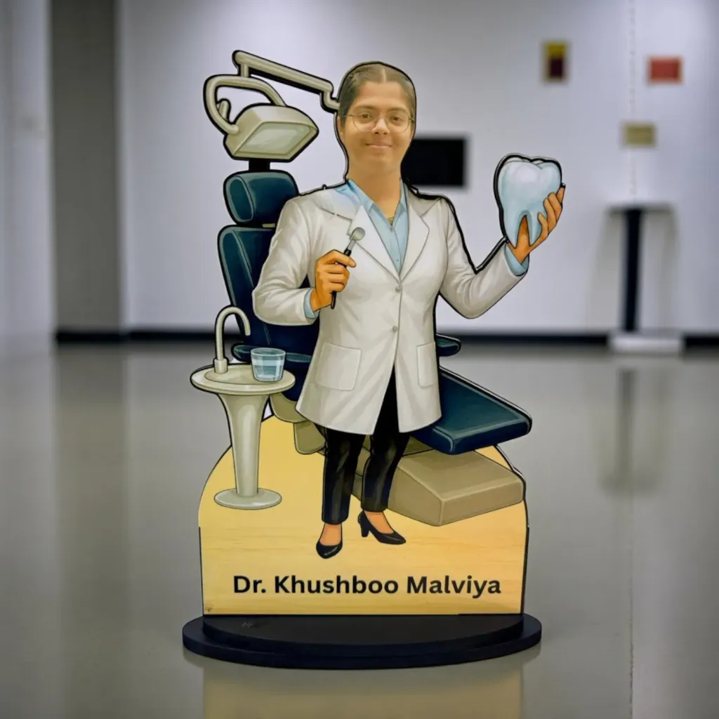 Dental Caricature (Female) (6 Inch)